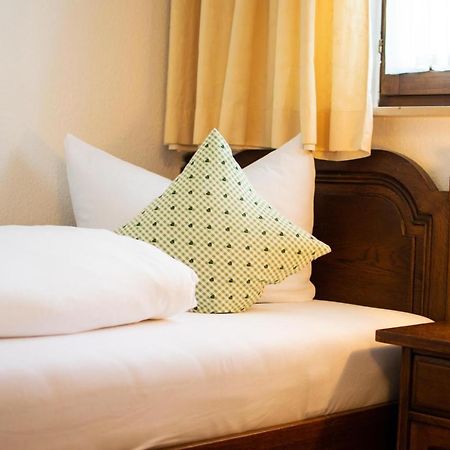 Hotel Gaestehaus Schmid à Oberstaufen Extérieur photo